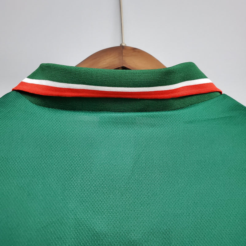 camisa-camiseta-marrocos-selecao-selecao-marroquina-puma-retro-retro-versao-versao-torcedor-masculina-1998-home-casa-i-principal-1-vermelha-vermelho-verde_7