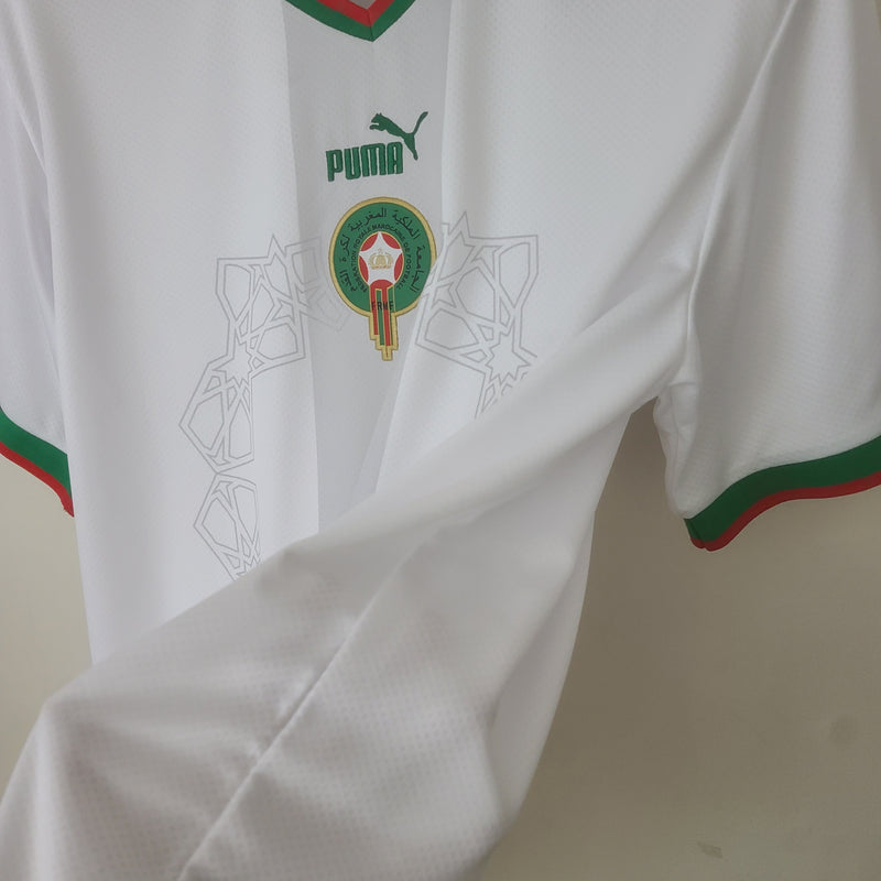 camisa-camiseta-marrocos-selecao-selecao-marroquina-puma-versao-versao-torcedor-masculina-22-23-away-fora-ii-secundaria-2-hakimi-ziyech-bounou-branca-branco_3