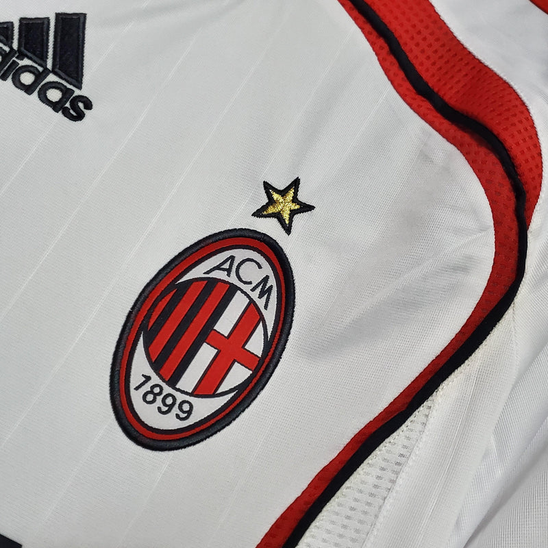 camisa-camiseta-milan-adidas-bwin-retro-retro-versao-versao-torcedor-masculina-06-07-away-fora-ii-secundaria-2-kaka-kaka-22-vermelha-preta-branca-vermelho-preto-branco_7