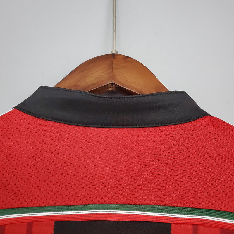 camisa-camiseta-milan-adidas-fly-emirates-versao-versao-torcedor-masculina-14-15-home-casa-i-principal-1-vermelha-preta-vermelho-preto-retro-retro_7