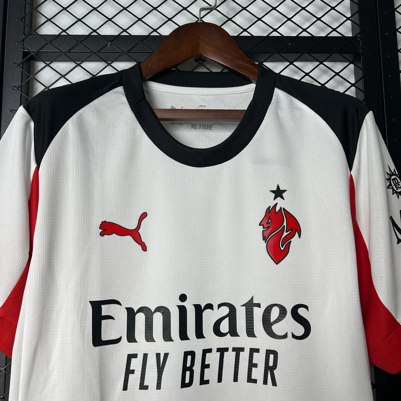 camisa-camiseta-milan-puma-emirates-fly-better-versao-torcedor-masculina-25-26-away-fora-ii-secundaria-2-vermelha-vermelho-preta-preto-branca-branco_2