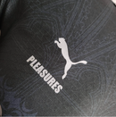 camisa-camiseta-milan-puma-emirates-fly-better-versao-versao-jogador-masculina-23-24-edicao-edicao-especial-pleasures-preta-preto-cinza-branca-branco_6