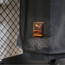 camisa-camiseta-milan-puma-emirates-fly-better-versao-versao-jogador-masculina-23-24-edicao-edicao-especial-pleasures-preta-preto-cinza-branca-branco_7