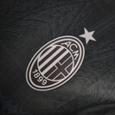 camisa-camiseta-milan-puma-emirates-fly-better-versao-versao-jogador-masculina-23-24-edicao-edicao-especial-pleasures-preta-preto-cinza-branca-branco_8