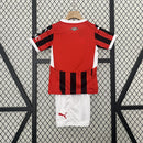 camisa-camiseta-milan-puma-emirates-fly-better-versao-versao-torcedor-conjunto-infantil-kids-24-25-home-casa-i-principal-1-vermelha-preta-branca-vermelho-preto-branc_8