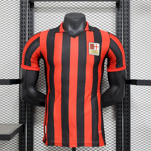 camisa-camiseta-milan-puma-versao-versao-jogador-masculina-24-25-comemorativa-125-anos-vermelha-vermelho-preta-preto_1