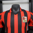 camisa-camiseta-milan-puma-versao-versao-jogador-masculina-24-25-comemorativa-125-anos-vermelha-vermelho-preta-preto_3
