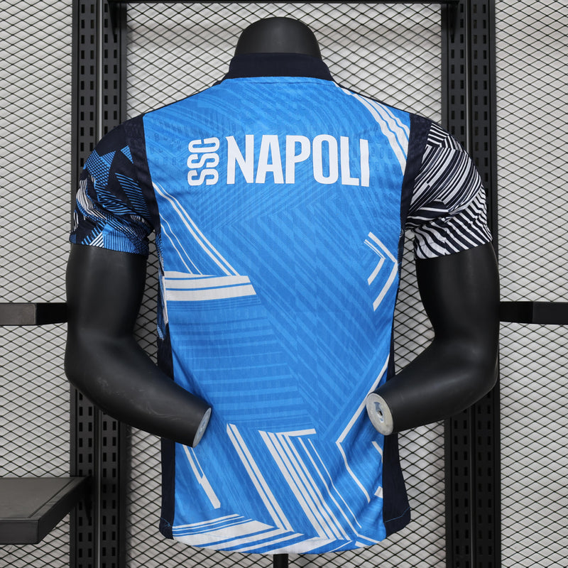 camisa-camiseta-napoli-ea7-coca-cola-versao-versao-jogador-masculina-24-25-edicao-edicao-especial-branca-branco-preta-preto-azul-cinza_3