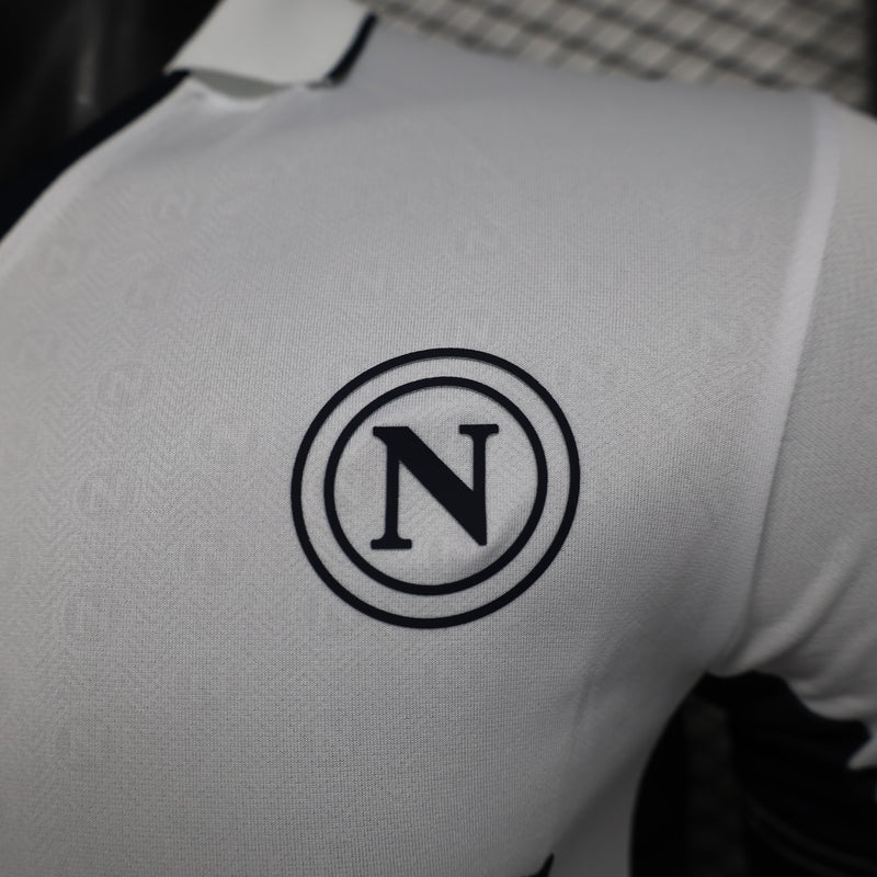 camisa-camiseta-napoli-ea7-msc-versao-versao-jogador-masculina-24-25-away-fora-ii-2-secundaria-branca-branco-preta-preto-azul_7