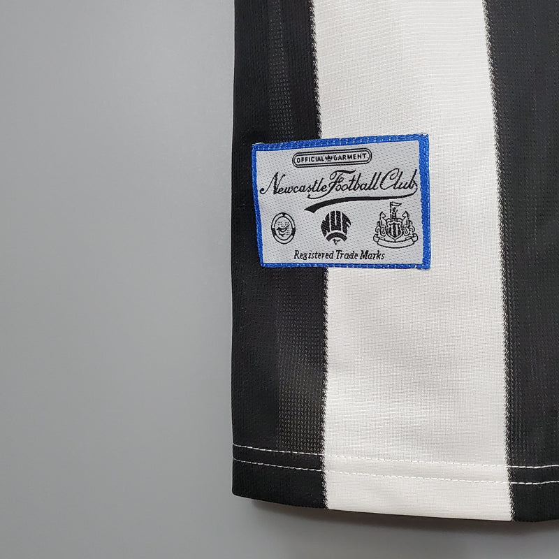 camisa-camiseta-newcastle-united-adidas-brown-ale-versao-versao-torcedor-masculina-95-97-home-casa-i-principal-1-preta-branca-preto-branco-retro-retro_9