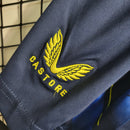 camisa-camiseta-newcastle-united-castore-sela-versao-versao-torcedor-conjunto-infantil-shorts-23-24-third-away-fora-iii-terceira-3-preta-branca-preto-branco-azul-amarela-amarelo_3