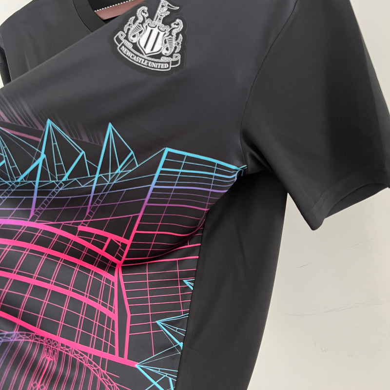 camisa-camiseta-newcastle-united-castore-sela-versao-versao-torcedor-masculina-23-24-treino-treinamento-preta-branca-preto-branco-rosa-azul-roxa_9