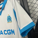 camisa-camiseta-olympique-de-marseille-puma-cma-cgm-versao-torcedor-masculina-25-26-home-casa-i-principal-1-branca-branco-azul_6