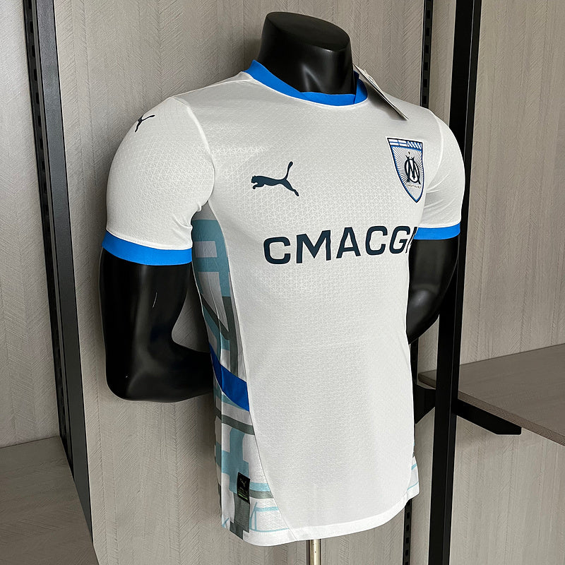 camisa-camiseta-olympique-marseille-puma-cmacgm-versao-versao-jogador-masculina-24-25-home-casa-i-principal-1-azul-branca-branco_7