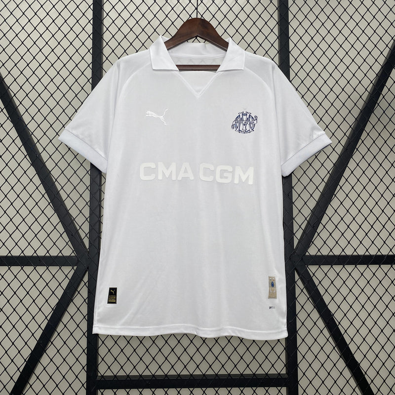 camisa-camiseta-olympique-marseille-puma-cmacgm-versao-versao-torcedor-masculina-24-25-edicao-edicao-especial-branca-branco-azul_1