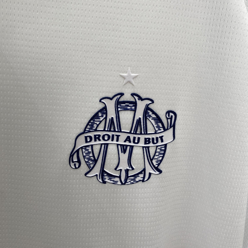 camisa-camiseta-olympique-marseille-puma-cmacgm-versao-versao-torcedor-masculina-24-25-edicao-edicao-especial-branca-branco-azul_3
