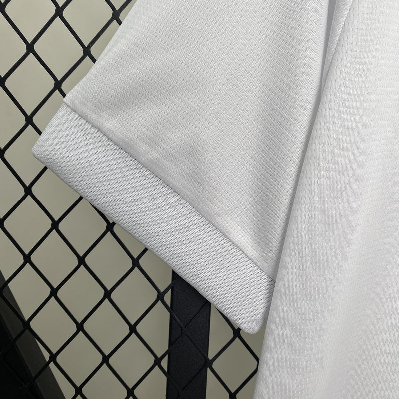 camisa-camiseta-olympique-marseille-puma-cmacgm-versao-versao-torcedor-masculina-24-25-edicao-edicao-especial-branca-branco-azul_6
