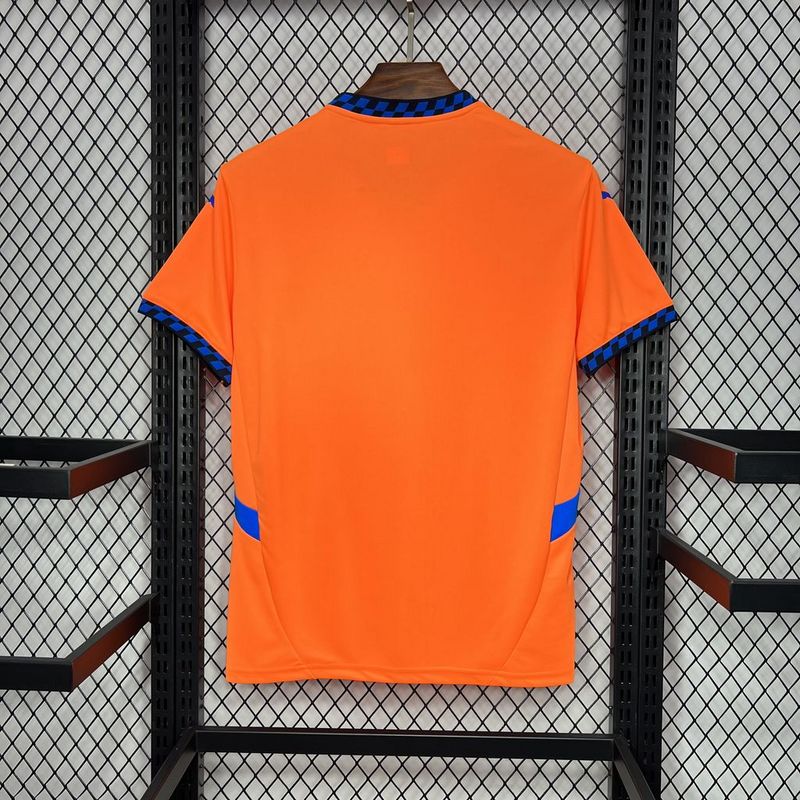 camisa-camiseta-olympique-marseille-puma-cmacgm-versao-versao-torcedor-masculina-24-25-third-away-fora-iii-terceira-3-azul-laranja_6