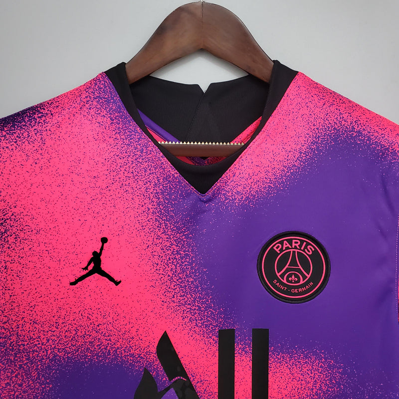 camisa-camiseta-paris-saint-germain-psg-jordan-all-accor-live-versao-torcedor-masculina-20-21-fourth-away-fora-iv-quarta-4-neymar-jr-roxa-roxo-rosa-preta-retro_6
