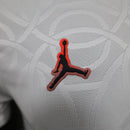 camisa-camiseta-paris-saint-germain-psg-jordan-qatar-airways-versao-versao-jogador-masculina-24-25-edicao-edicao-especial-branca-branco-bege_6