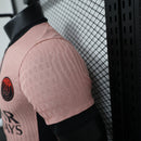 camisa-camiseta-paris-saint-germain-psg-jordan-qatar-airways-versao-versao-jogador-masculina-24-25-third-away-fora-iii-terceira-3-preta-preto-bege_9