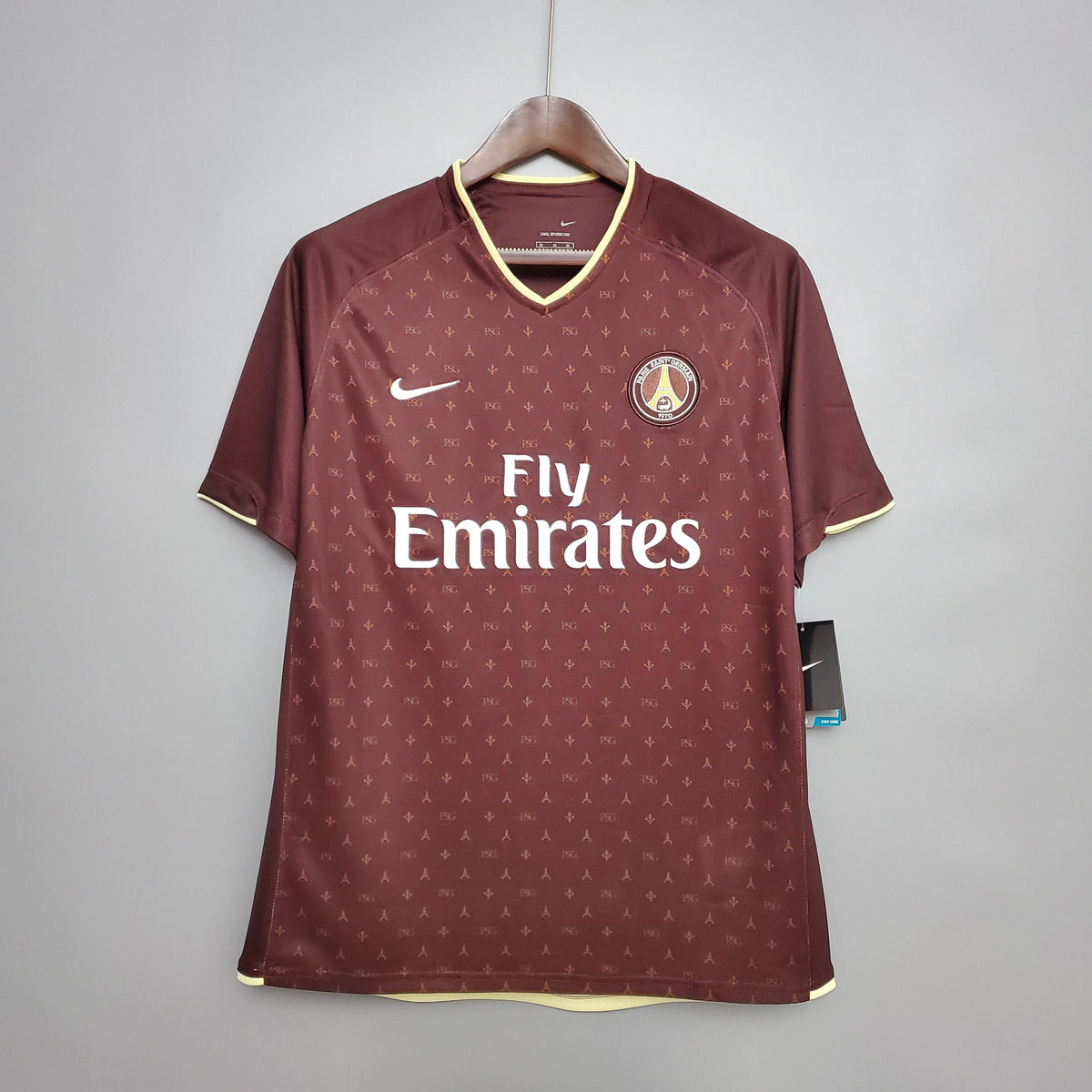 ウェア NIKE Paris Saint-Germain 06-07 AWAY Camisa Paris Saint Germain Retrô Away 06/07 Torcedor Masculina - Vinho