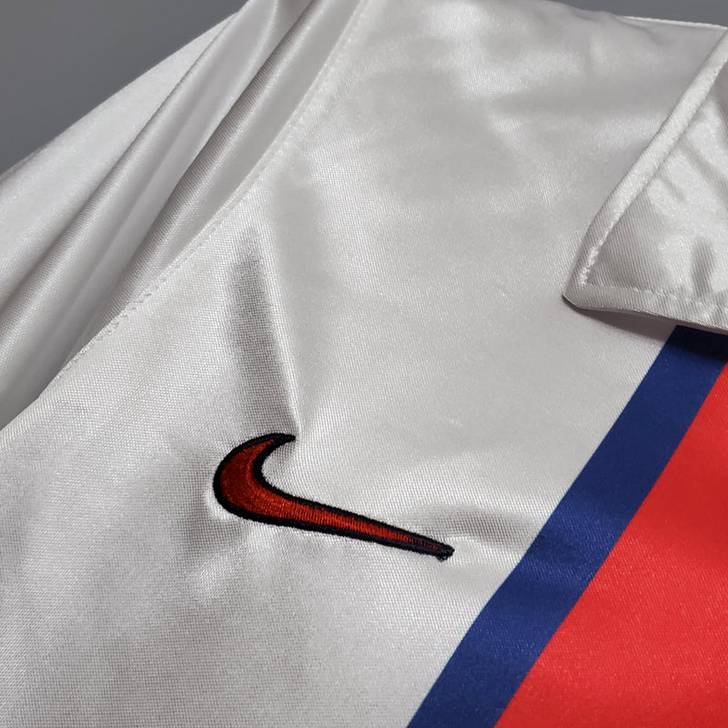 camisa-camiseta-paris-saint-germain-psg-nike-opel-versao-versao-torcedor-masculina-98-99-away-fora-ii-secundaria-2-branca-branco-azul-vermelha-vermelho-retro-retro_2