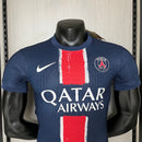 camisa-camiseta-paris-saint-germain-psg-nike-qatar-airways-versao-versao-jogador-masculina-24-25-home-casa-i-principal-1-vermelha-vermelho-azul-branca-branco_5