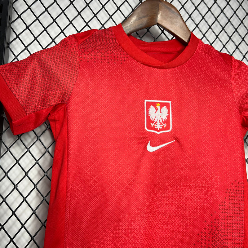 camisa-camiseta-polonia-polonia-selecao-selecao-polonesa-nike-versao-versao-torcedor-conjunto-infantil-shorts-24-25-away-fora-ii-secundaria-2-vermelha-branca-vermelho-branco_4