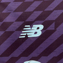 camisa-camiseta-porto-nb-new-balance-betano-versao-versao-torcedor-masculina-24-25-third-away-fora-iii-terceira-3-azul-preto-preta-roxo-roxa_2