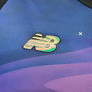 camisa-camiseta-porto-nb-new-balance-betano-versao-versao-torcedor-masculina-25-26-edicao-edicao-especial-roxa-roxo-preta-preto-stop-the-purple-para-vestir-nao-nao-para-marca_6