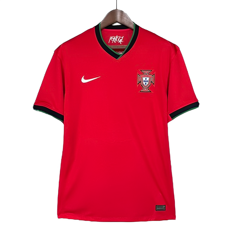 camisa-camiseta-portugal-selecao-selecao-nike-portuguesa-versao-versao-torcedor-masculina-24-25-home-casa-i-principal-1-cr7-cristiano-ronaldo-branca-branco-vermelha-vermelho-verde_1_4ad66ae3-5b7d-458f-80c9-bcea7dda54da