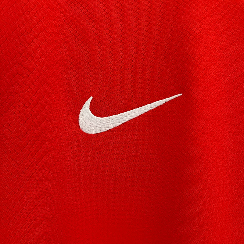 camisa-camiseta-portugal-selecao-selecao-nike-portuguesa-versao-versao-torcedor-masculina-24-25-home-casa-i-principal-1-cr7-cristiano-ronaldo-branca-branco-vermelha-vermelho-verde_3