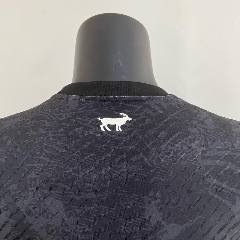 camisa-camiseta-portugal-selecao-selecao-portuguesa-versao-versao-jogador-masculina-23-24-edicao-edicao-especial-the-siu-preta-preto-cr7-cristiano-ronaldo_1