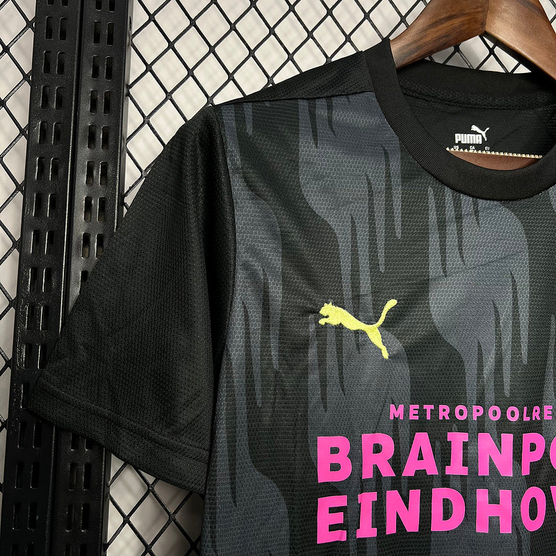 camisa-camiseta-psv-puma-brainport-eindhoven-metropoolregio-versao-versao-torcedor-masculina-24-25-edicao-edicao-especial-preta-preto-roxa-roxo-amarelo-amarela_6