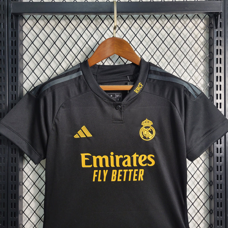 camisa-camiseta-real-madrid-adidas-emirates-fly-better-versao-versao-torcedor-masculina-23-24-third-away-fora-iii-terceira-3-preta-amarela-amarelo-preto_6