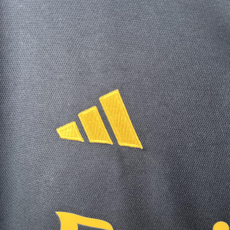 camisa-camiseta-real-madrid-adidas-emirates-fly-better-versao-versao-torcedor-masculina-23-24-third-away-fora-terceira-iii-preta-preto-amarela-amare_3