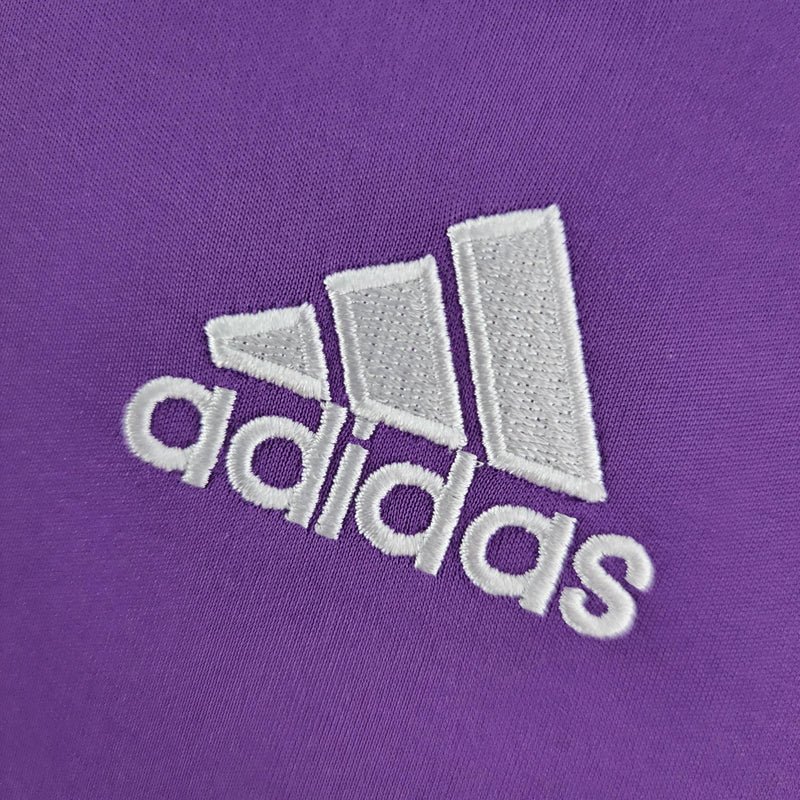 camisa-camiseta-real-madrid-adidas-fly-emirates-versao-versao-torcedor-masculina-16-17-away-fora-ii-2-secundaria-roxa-roxo-branca-branco_10