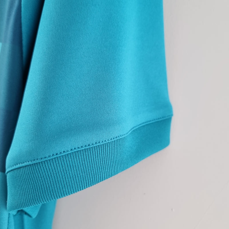 camisa-camiseta-real-madrid-adidas-fly-emirates-versao-versao-torcedor-masculina-17-18-retro-retro-third-away-fora-iii-terceira-3-cr7-cristiano-ronaldo-azul-branca-branco_5