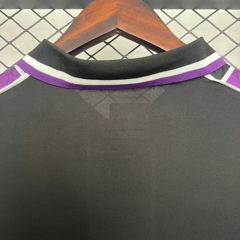 camisa-camiseta-real-valladolid-kappa-estrella-galicia-versao-torcedor-masculina-25-26-away-fora-ii-secundaria-2-branca-branco-roxa-roxo-preta-preto_12