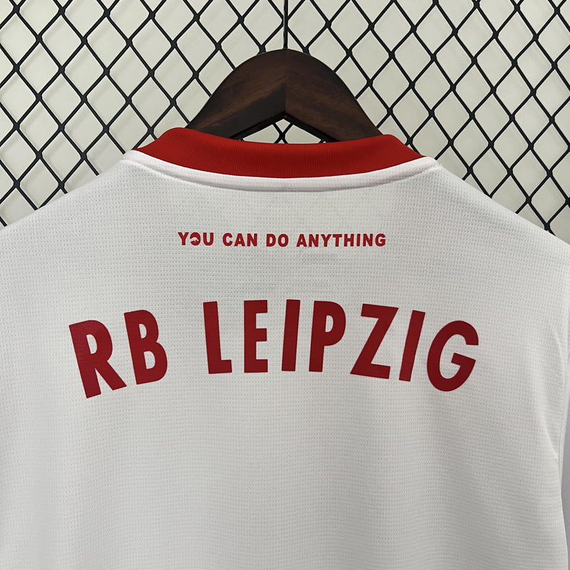 camisa-camiseta-red-bull-rb-leipzig-puma-versao-versao-torcedor-masculina-24-25-home-casa-i-principal-1-vermelha-vermelho-branca-branco_2