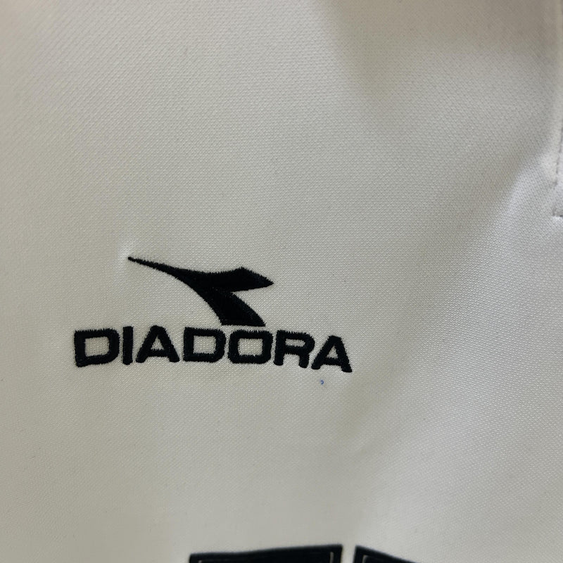 camisa-camiseta-roma-diadora-ina-assitalia-versao-versao-torcedor-masculina-98-99-fora-away-ii-2-secundaria-laranja-vermelha-vermelho-branca-branco-retro-retro_3