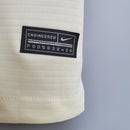 camisa-camiseta-roma-nike-qatar-airways-versao-versao-torcedor-masculina-20-21-fora-away-ii-2-secundaria-bege-branca-branco-vermelha-vermelho-branca-branco-retro-retro_6