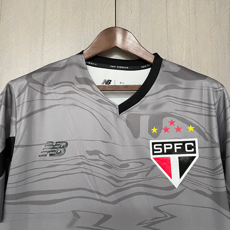 camisa-camiseta-sao-paulo-spfc-new-balance-nb-versao-torcedor-masculina-24-25-treino-treinamento-cinza-preto_7
