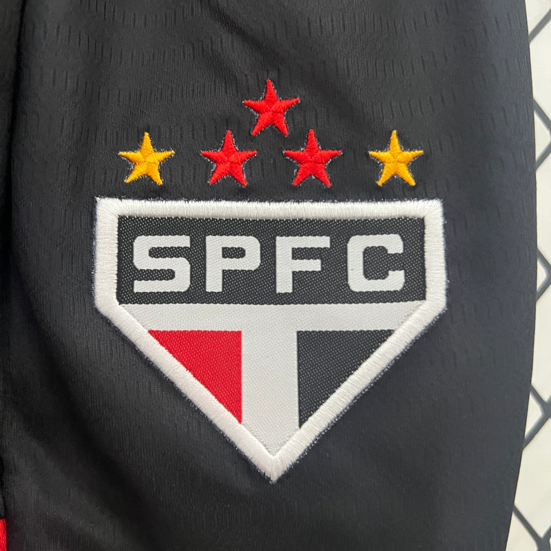 camisa-camiseta-sao-sao-paulo-spfc-nb-new-balance-versao-versao-torcedor-conjunto-infantil-24-25-away-fora-ii-secundaria-2-james-rodrigues-vermelha-preta-branca-vermelho-preto-branco_d0d4eb3f-e106-45c1-8b1e-c24aeb2f7a7d