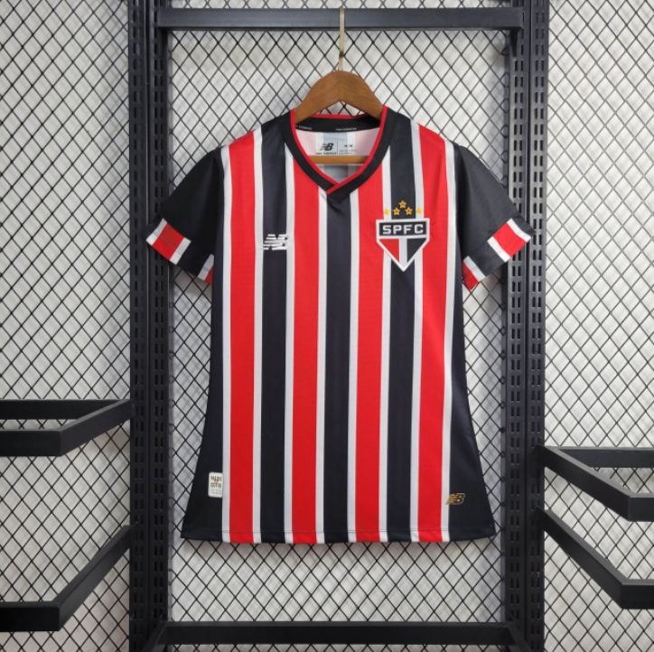 camisa-camiseta-sao-sao-paulo-spfc-nb-new-balance-versao-versao-torcedor-feminina-24-25-away-fora-ii-secundaria-2-james-rodrigues-vermelha-preta-branca-vermelho-preto-branco_1
