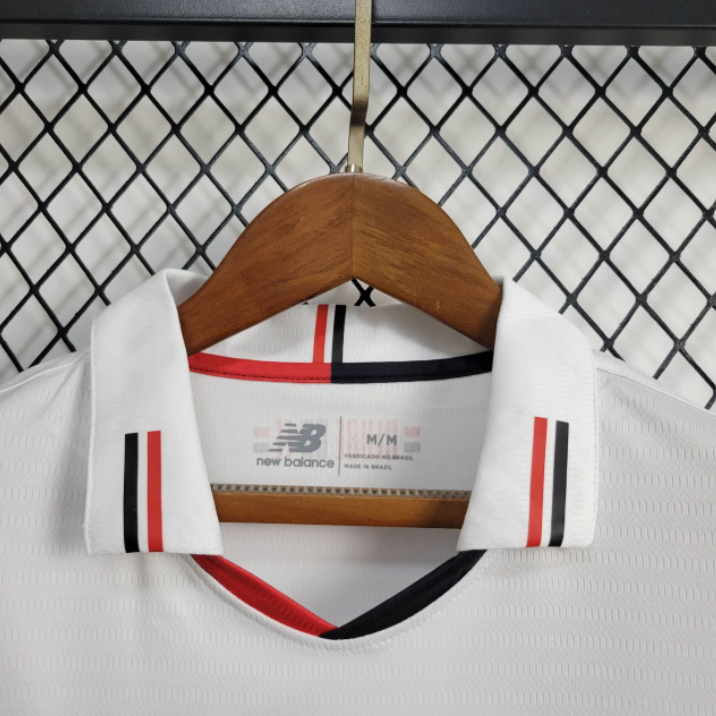 camisa-camiseta-sao-sao-paulo-spfc-nb-new-balance-versao-versao-torcedor-feminina-24-25-home-casa-i-principal-1-james-rodrigues-vermelha-preta-branca-vermelho-preto-branco_9