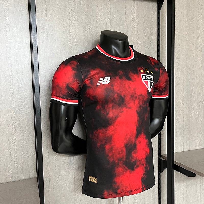camisa-camiseta-sao-sao-paulo-spfc-new-balance-nb-versao-versao-jogador-masculina-24-25-third-away-fora-iii-terceira-3-vermelha-preta-branca-preto_4