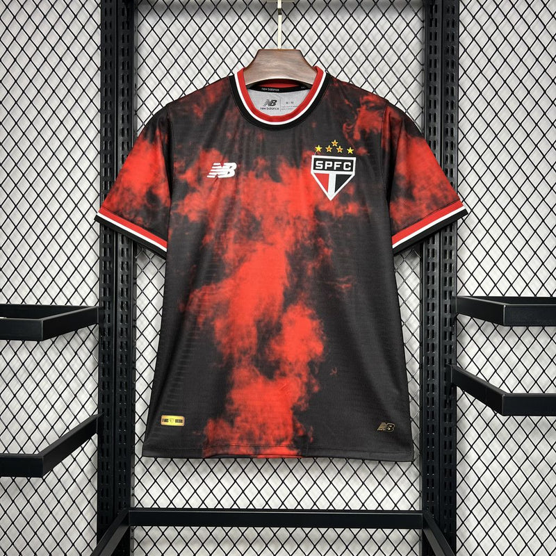 camisa-camiseta-sao-sao-paulo-spfc-new-balance-nb-versao-versao-torcedor-masculina-24-25-third-away-fora-iii-terceira-3-vermelha-preta-branca-preto_1_1bd58ae6-f008-4e5d-abe7-fd33b535487f