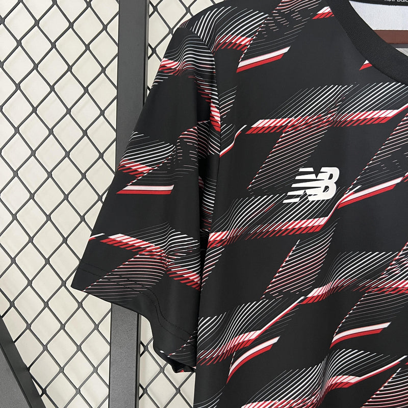 camisa-camiseta-sao-sao-paulo-spfc-new-balance-nb-versao-versao-torcedor-masculina-24-25-treino-pre-jogo-pre-treinamento-preto-preta-vermelho-vermelha_4